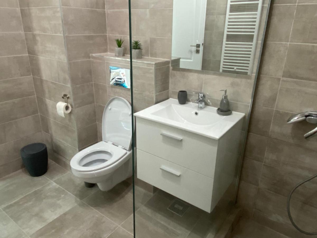 Ela'S Apartment Năvodari Εξωτερικό φωτογραφία