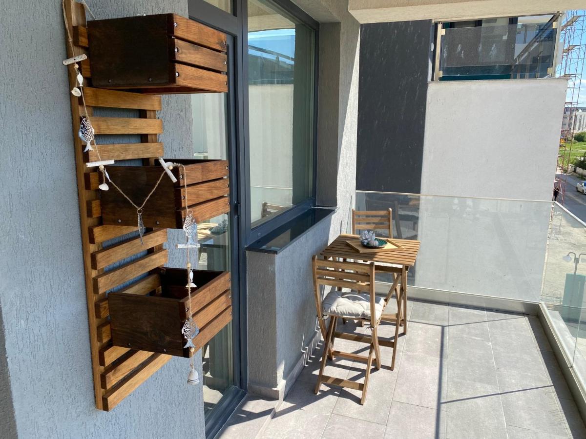 Ela'S Apartment Năvodari Εξωτερικό φωτογραφία